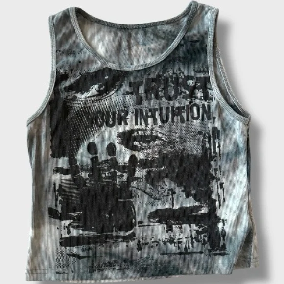 Grunge Graphic Cropped Tank - L - Picture 3 of 5